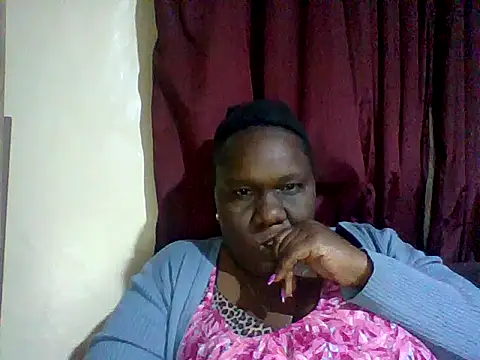 Snapshot of Ass533 chatting on 05/17/26, 03:26 Ass533 online show from 05/17/26, 03:26