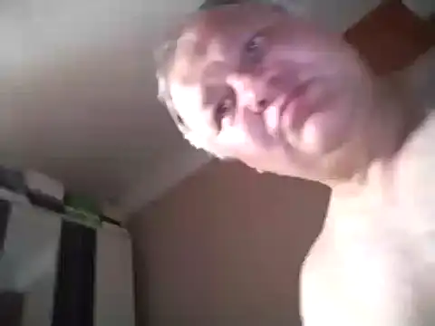 Snapshot of Grasul78 chatting on 07/19/26, 01:26 Grasul78 online show from 07/19/26, 01:26
