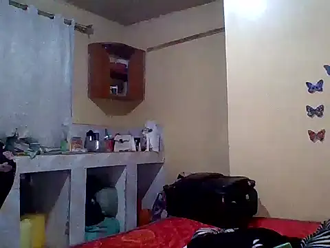 Snapshot of Zara_Twilight chatting on 12/05/24, 07:17 Zara Twilight online show from 12/05/24, 07:17