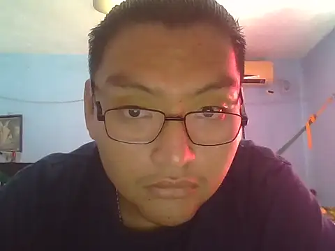 Snapshot of daniel4444Cu chatting on 07/20/26, 06:43 daniel4444Cu online show from 07/20/26, 06:43