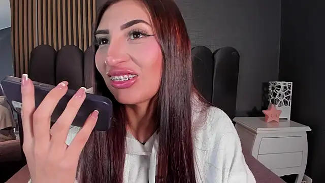 Nicolette ks  online show from 07/16/26, 04:51