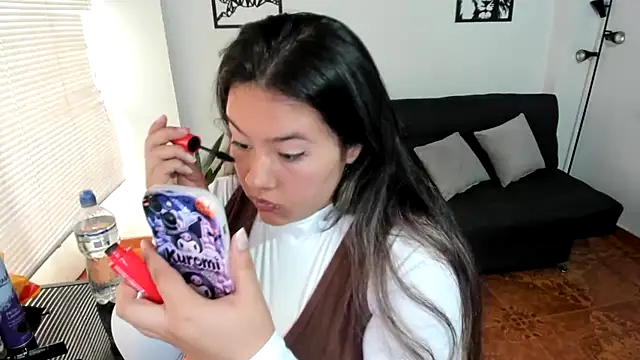 LinaBrowm online show from 04/10/26, 07:18