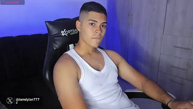 Iamdylan777 online show from 02/11/25, 10:50