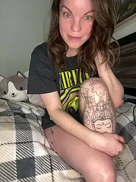 wildefaye online show from 03/23/25, 01:42