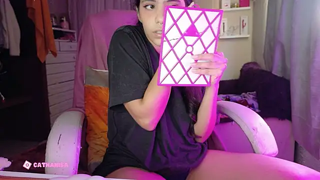 AllisonCatUwU online show from 10/30/25, 03:35