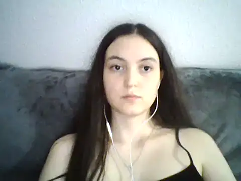 Lisa Tylor online show from 12/03/24, 03:22