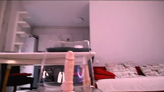 oxxxy    online show from 01/29/25, 07:46