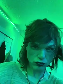 sum1betterthanmost online show from 11/22/25, 09:41