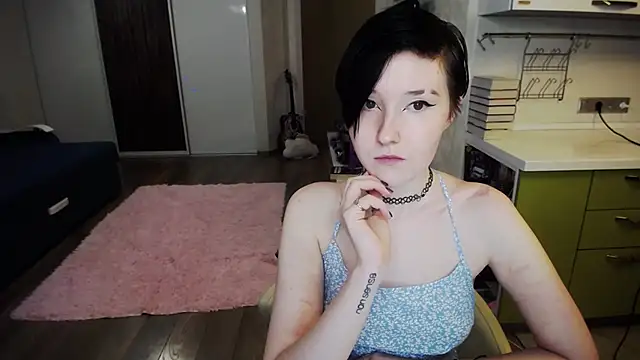 Snapshot of Kira_Bakker chatting on 01/15/25, 02:27 Kira Bakker online show from 01/15/25, 02:27