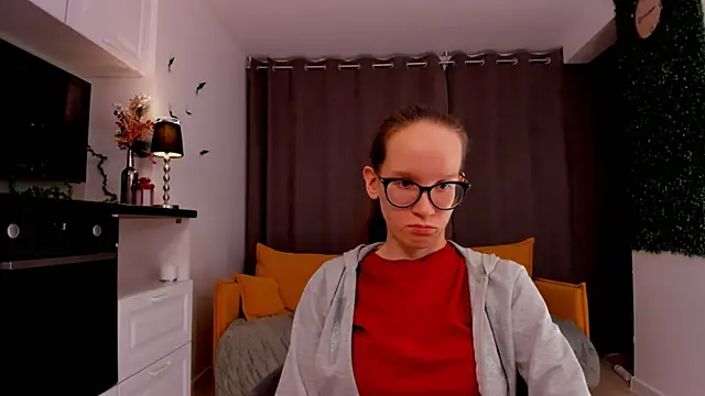 BettyBrowni online show from 02/16/25, 07:16