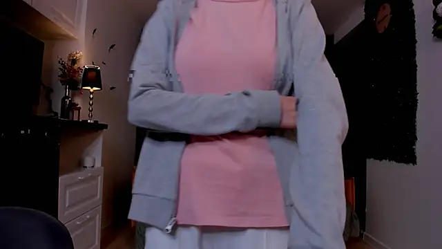 BettyBrowni online show from 02/19/25, 07:16