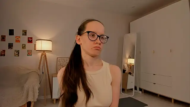 BettyBrowni online show from 03/17/25, 01:24