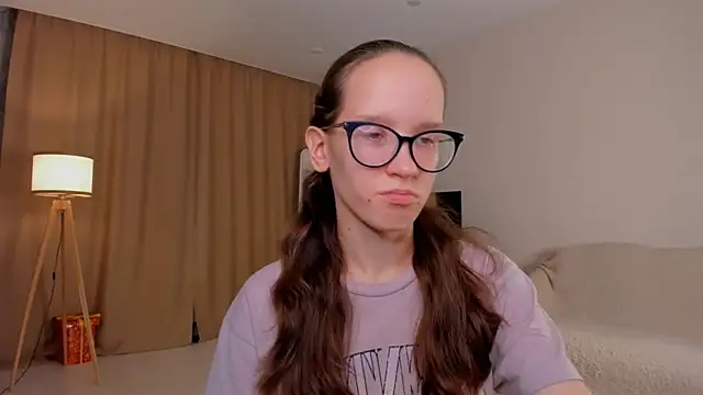 BettyBrowni online show from 09/30/25, 04:12