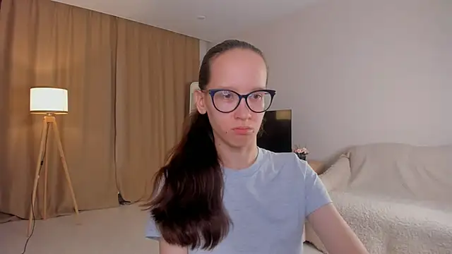 BettyBrowni online show from 10/15/25, 04:07