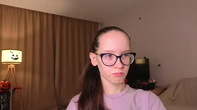 BettyBrowni online show from 11/12/25, 04:07