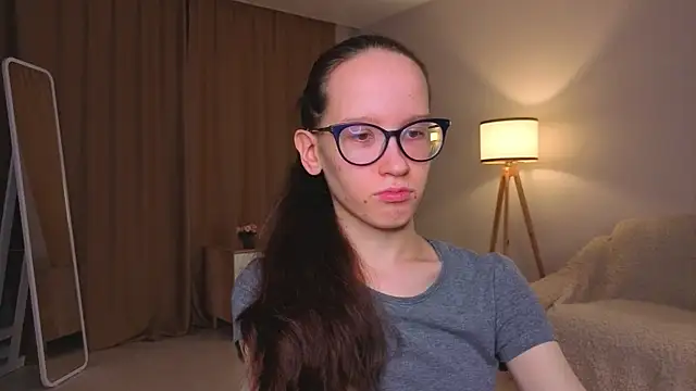 BettyBrowni online show from 12/14/25, 05:07