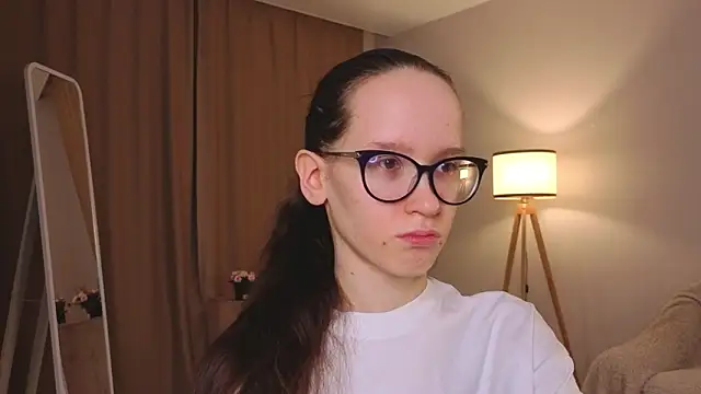 BettyBrowni online show from 02/17/26, 04:02