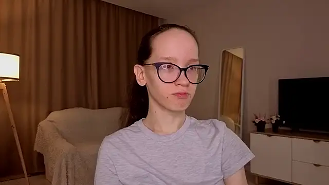 BettyBrowni online show from 04/14/26, 04:13