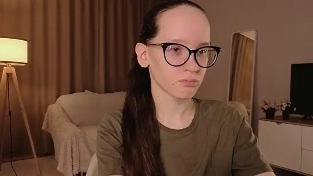 BettyBrowni online show from 04/16/26, 04:08