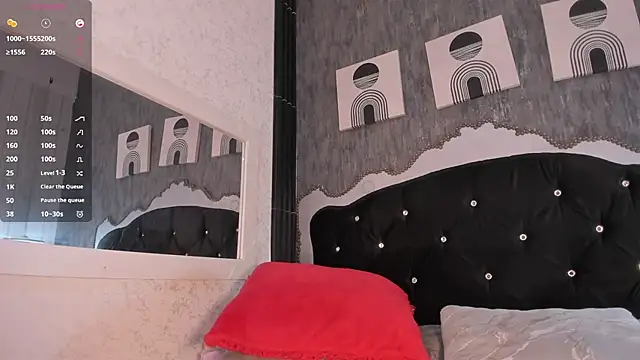 Paola  23 online show from 04/14/26, 01:50