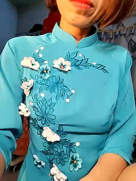 Snapshot of Kami_gaam chatting on 02/03/25, 10:14 Kami gaam online show from 02/03/25, 10:14