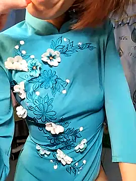 Snapshot of Kami_gaam chatting on 02/17/25, 12:48 Kami gaam online show from 02/17/25, 12:48