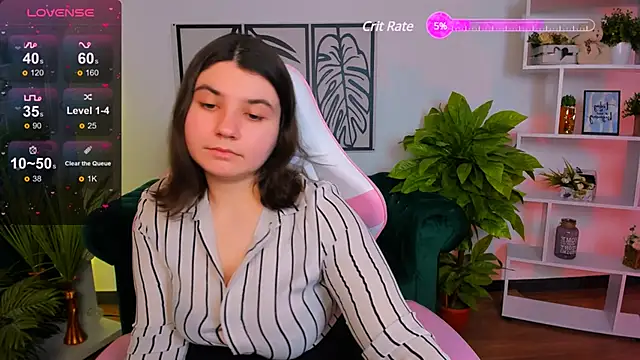 Viola  Shy online show from 02/04/25, 10:24