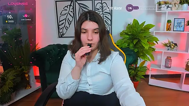 Viola  Shy online show from 03/05/25, 12:27