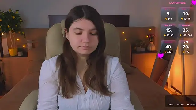 Viola  Shy online show from 04/14/26, 08:04