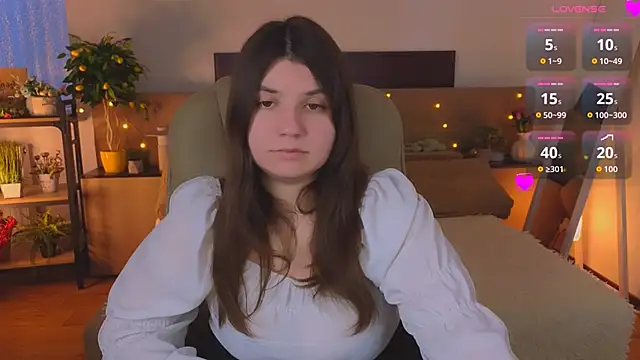 Viola  Shy online show from 04/21/26, 02:51