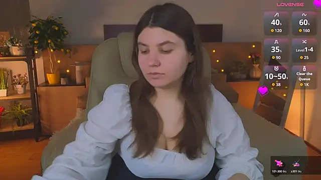 Viola  Shy online show from 04/27/26, 08:07