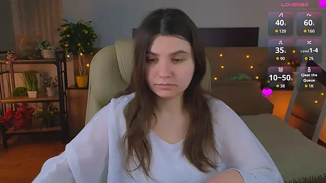 Viola  Shy online show from 05/09/26, 08:36