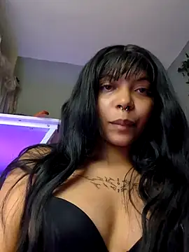 Lenakirbys online show from 10/21/25, 10:54