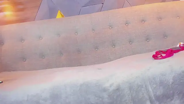 sarah banks1 online show from 01/28/25, 07:00