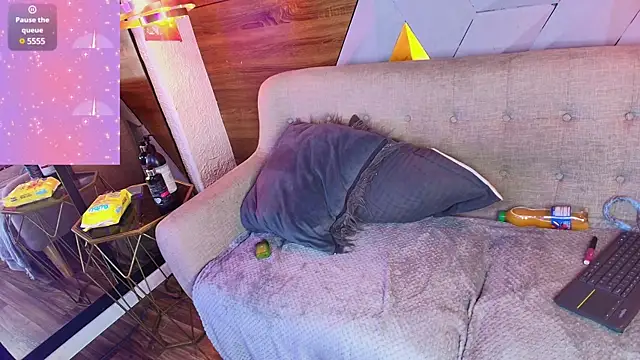 sarah banks1 online show from 02/19/25, 10:20