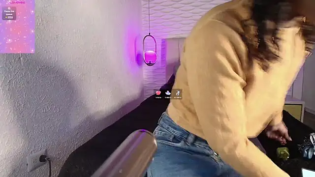 sarah banks1 online show from 03/11/25, 07:03