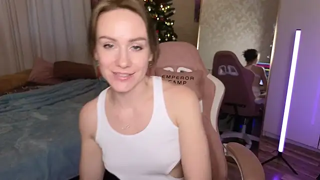 VeronicaRoss online show from 12/12/24, 12:55