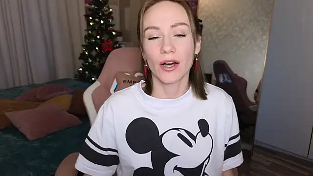 VeronicaRoss online show from 12/14/24, 01:27