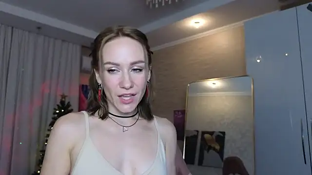 VeronicaRoss online show from 12/21/24, 05:14