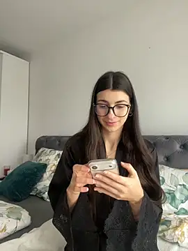 Wildberry  online show from 03/15/26, 08:31