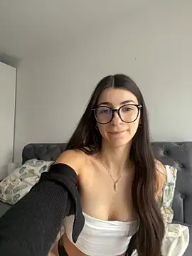 Wildberry  online show from 03/21/26, 07:46