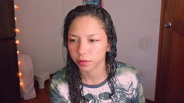 abby dove17 online show from 01/16/26, 01:42