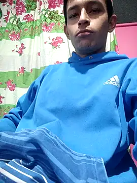 Snapshot of Leonul chatting on 12/30/24, 01:58 Leonul online show from 12/30/24, 01:58