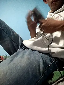 Leonul online show from 02/02/25, 08:24