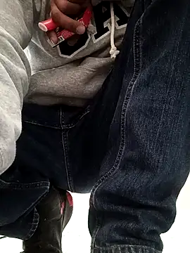 Snapshot of Leonul chatting on 02/09/26, 07:40 Leonul online show from 02/09/26, 07:40