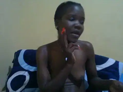 Snapshot of girltotok chatting on 03/06/25, 03:56 girltotok online show from 03/06/25, 03:56