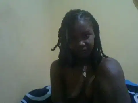 Snapshot of girltotok chatting on 03/19/25, 04:47 girltotok online show from 03/19/25, 04:47