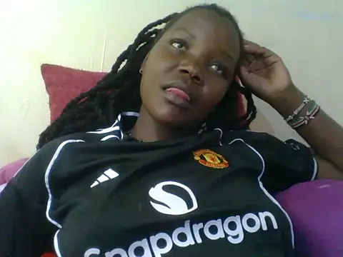 Snapshot of girltotok chatting on 10/13/25, 08:14 girltotok online show from 10/13/25, 08:14