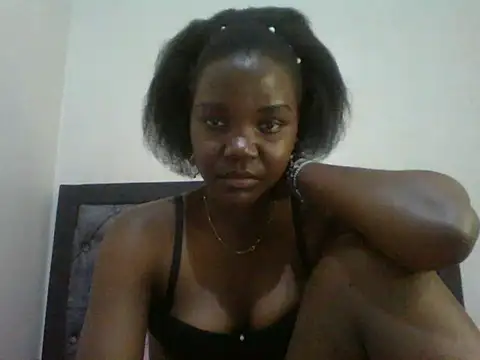 Snapshot of girltotok chatting on 11/30/25, 07:18 girltotok online show from 11/30/25, 07:18