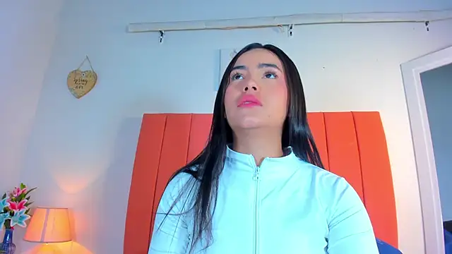 Snapshot of valen_rose0 chatting on 09/12/25, 12:16 valen rose0 online show from 09/12/25, 12:16